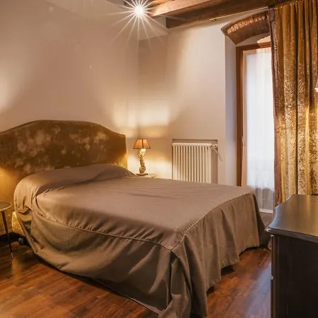 Napule...e * Peschiera del Garda