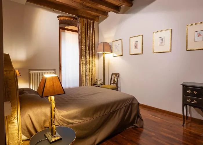 Napule...e Apartment Peschiera del Garda